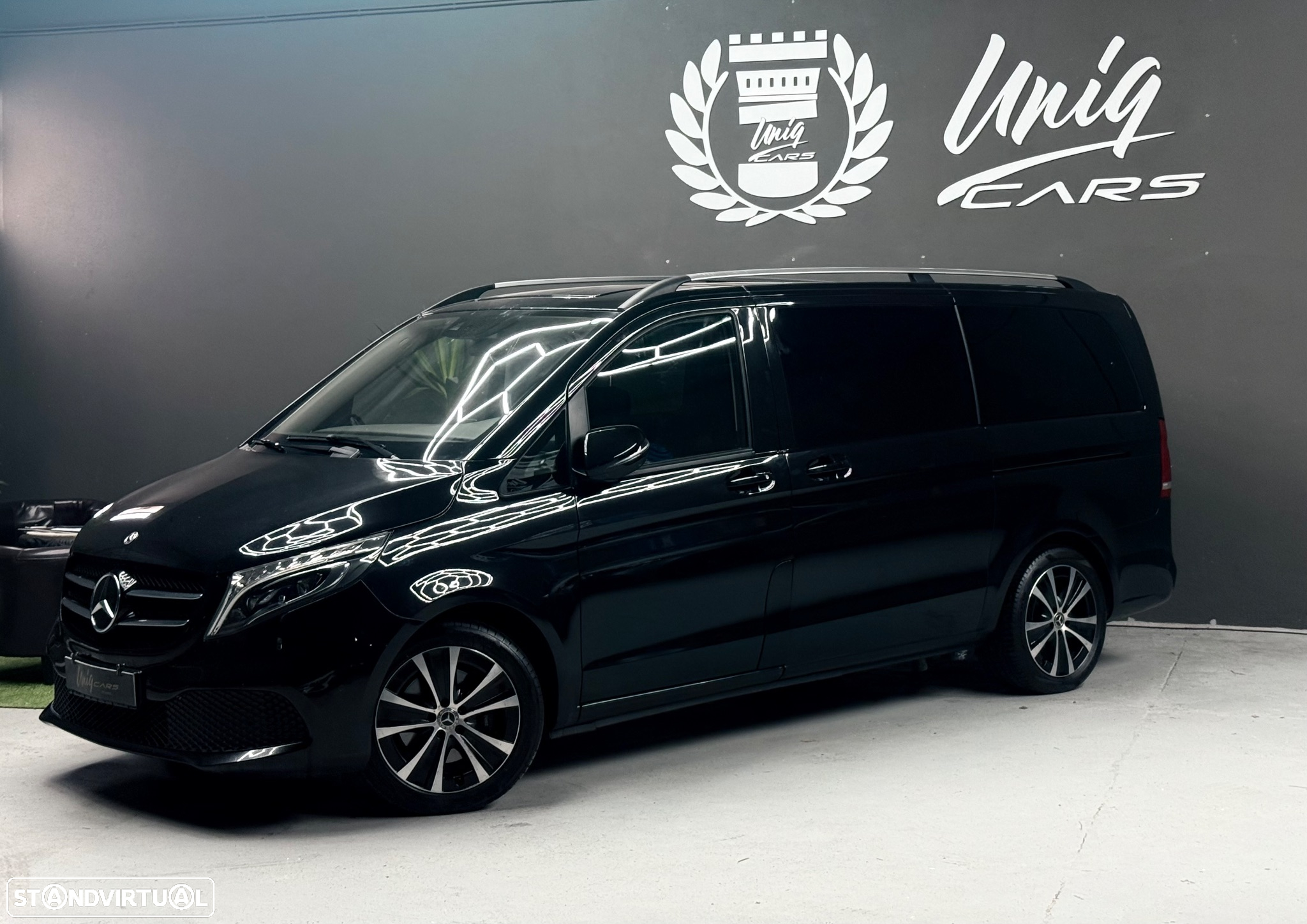 Mercedes-Benz V 300 d Longo Avantgarde - 11