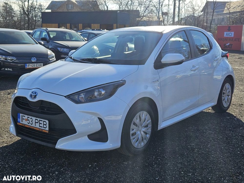 Toyota Yaris - 1