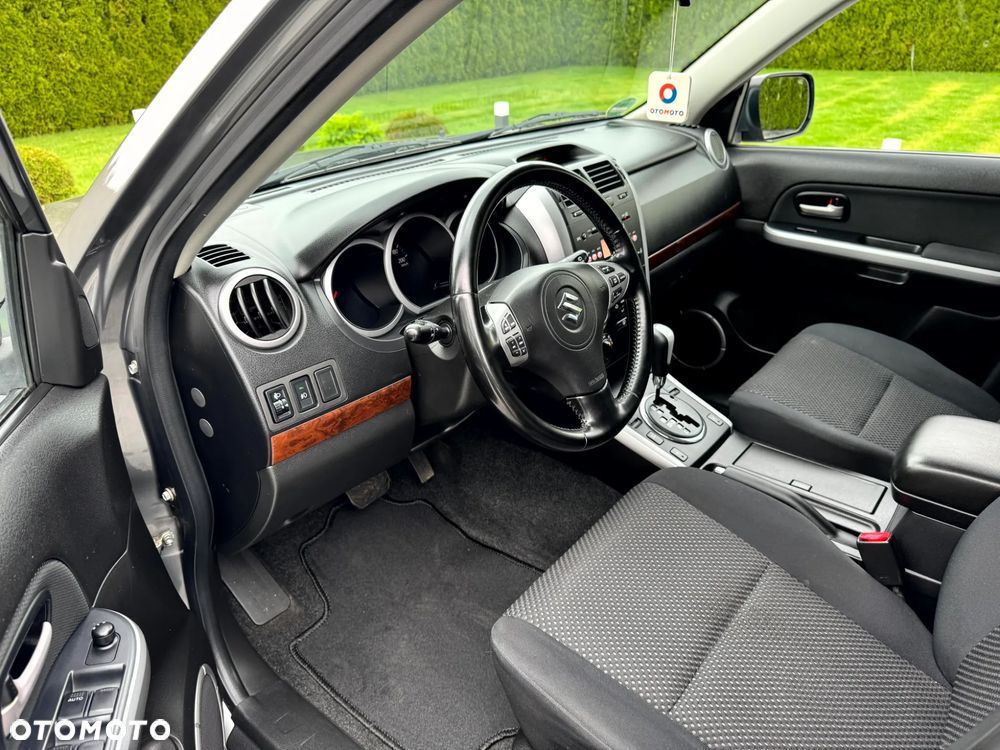 Suzuki Grand Vitara - 11