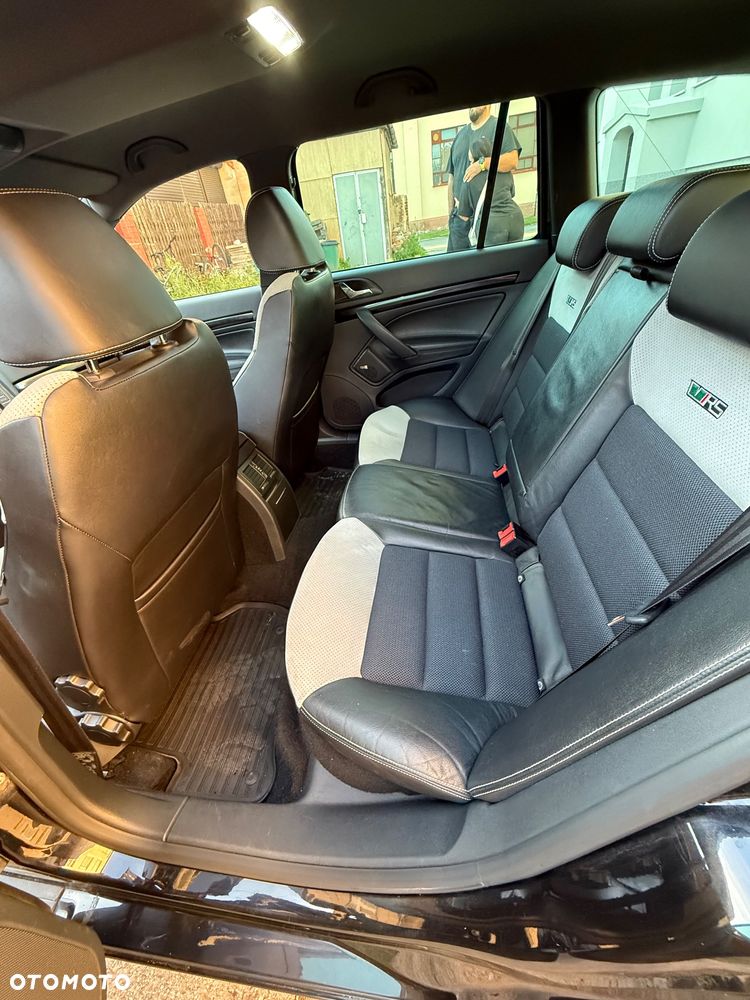 Skoda Octavia 2.0 TDI DPF RS - 9