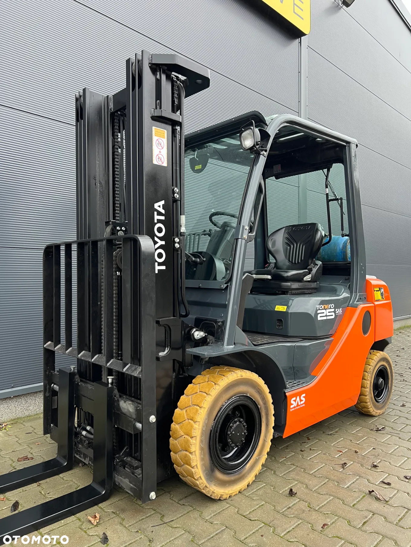 Toyota 02-8FGF25 - 4