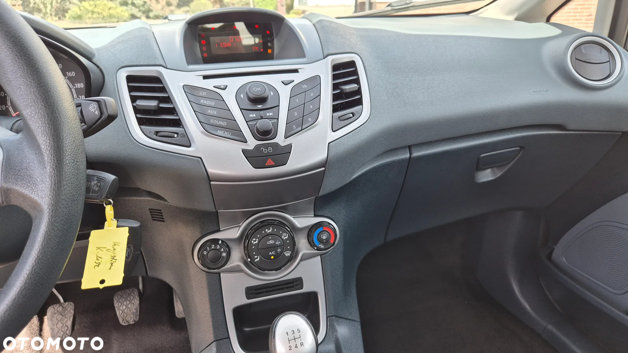 Ford Fiesta 1.25 Ambiente - 16