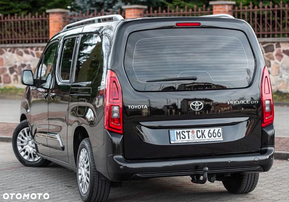 Toyota Proace City Verso 1.5 D-4D L2 Teamplayer 7-Sitzer - 10