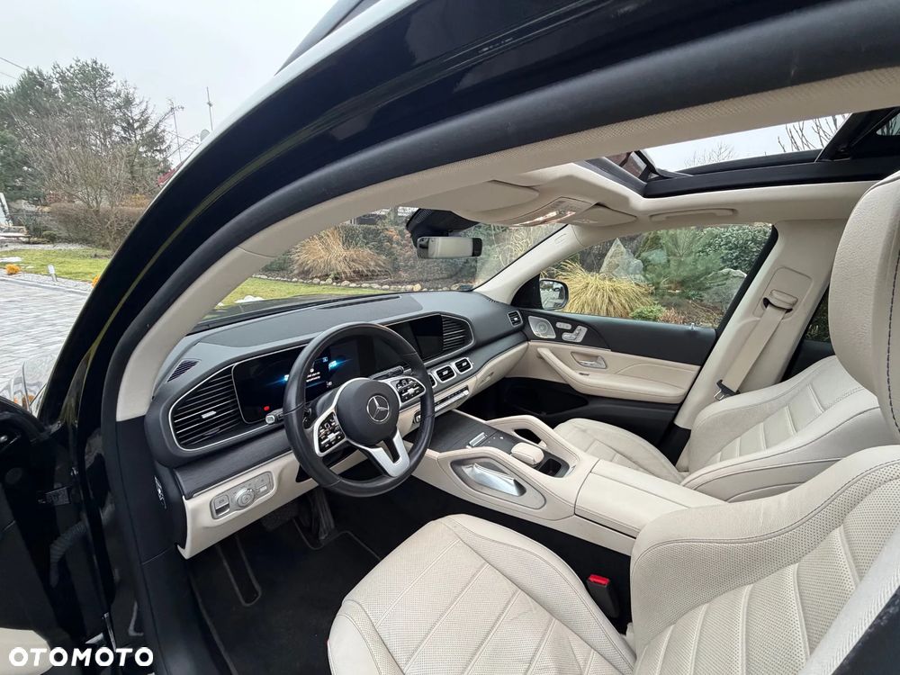 Mercedes-Benz GLE - 21