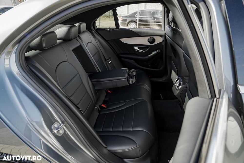 Mercedes-Benz C 200 d 9G-TRONIC AMG Line - 14