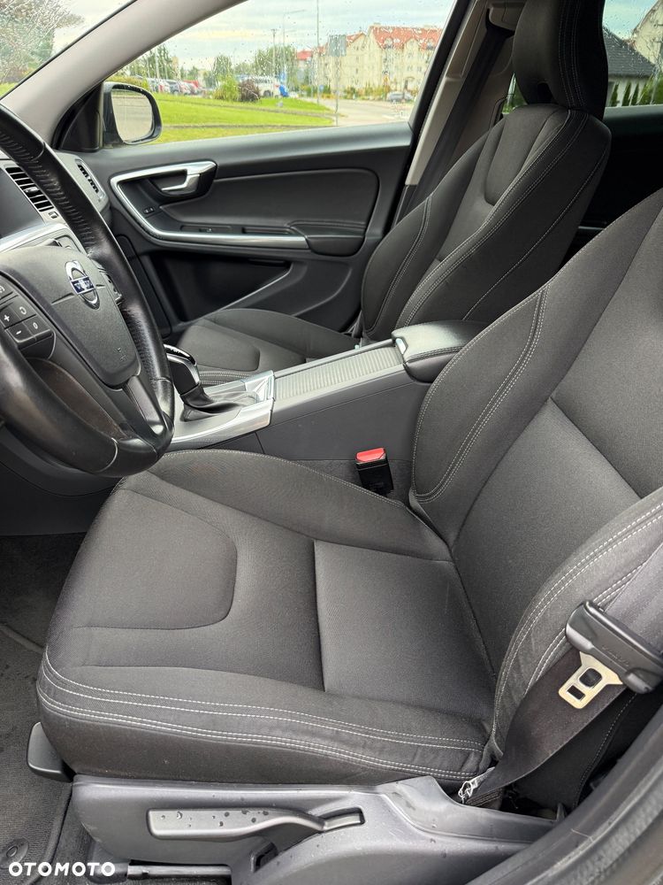 Volvo V60 D4 - 6