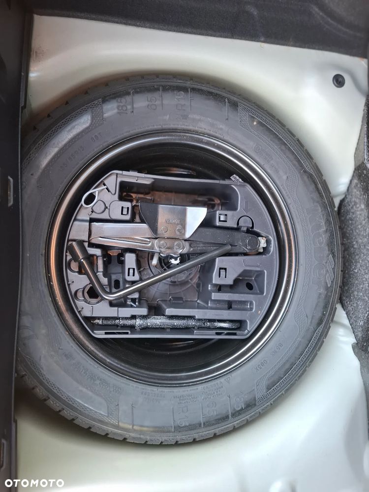 Citroën C3 Pure Tech 82 FEEL - 23