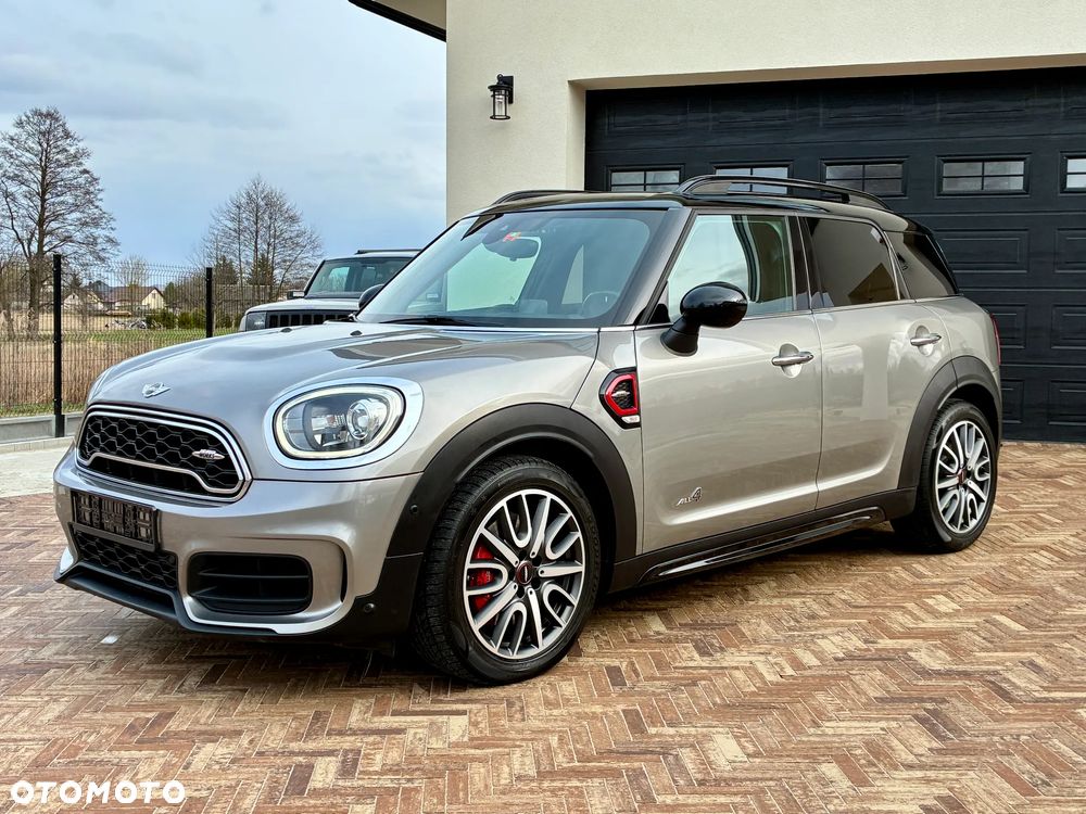 MINI John Cooper Works ALL4 sport - 3