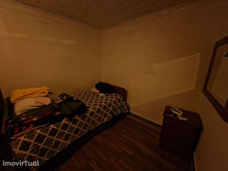 Vende se casa t3 - Grande imagem: 5/8