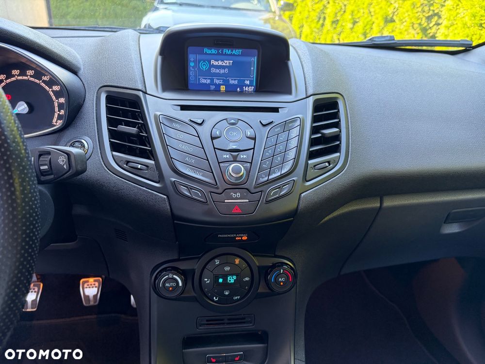 Ford Fiesta 1.5 TDCi ST-Line - 17