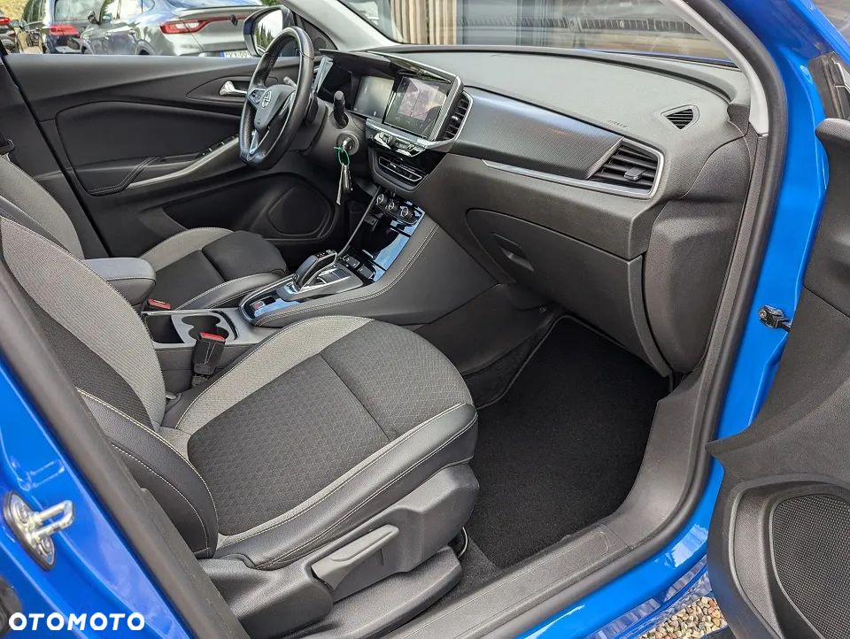 Opel Grandland 1.5 D Automatik - 25