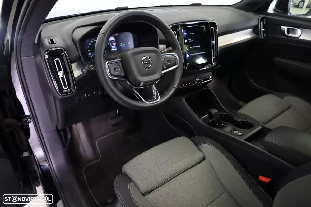 Volvo XC 40 1.5 T5 PHEV Momentum Plus - 5