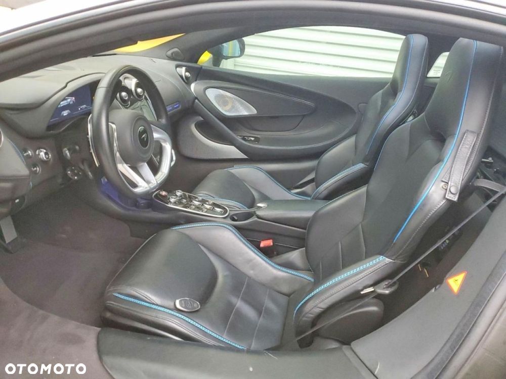 McLaren GT - 7