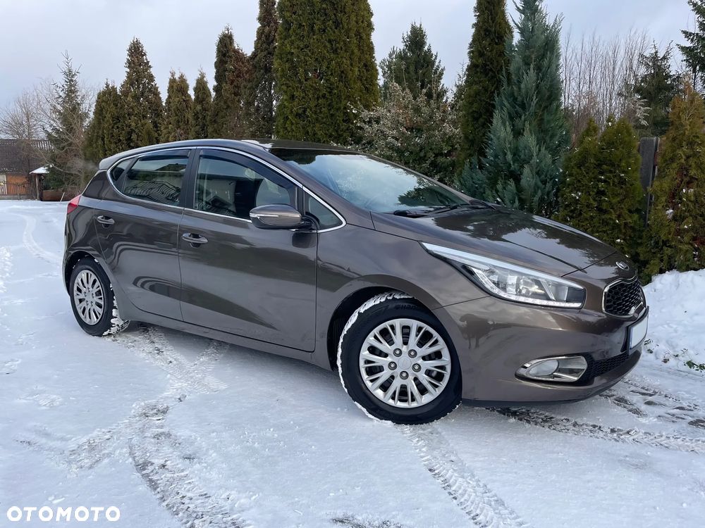 Kia Ceed 1.6 GDI Business Line - 20