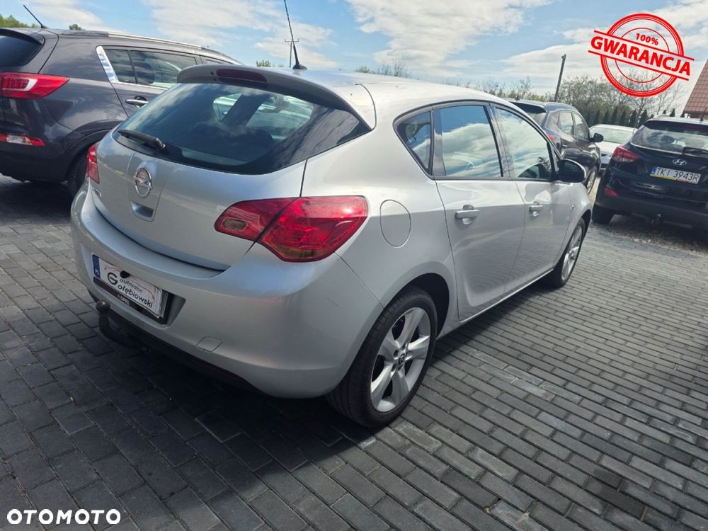 Opel Astra - 9