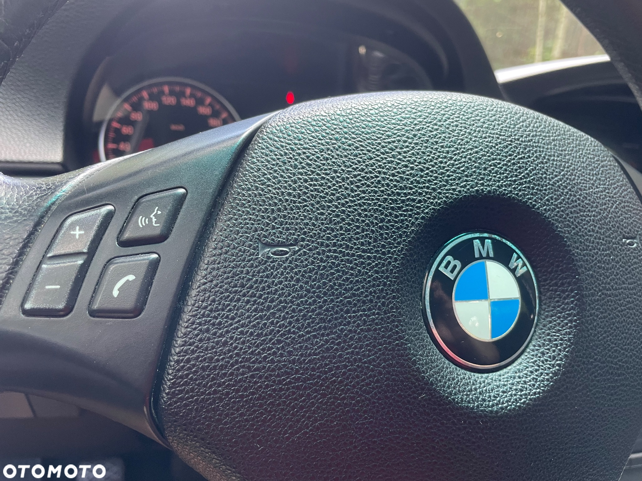 BMW Seria 3 320d DPF Touring - 24