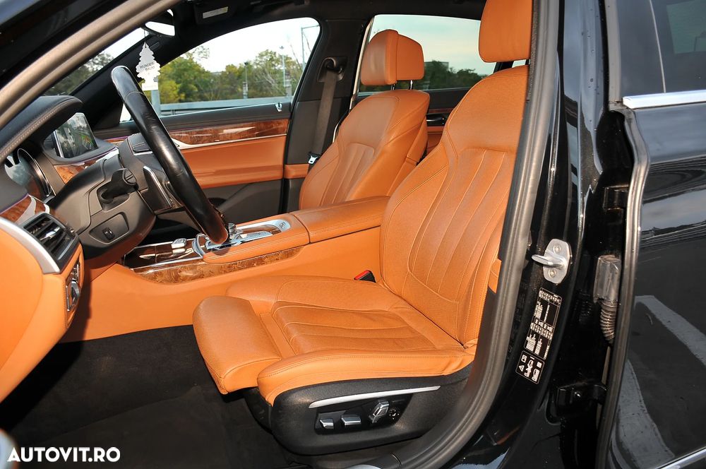 BMW Seria 7 740Ld xDrive - 13