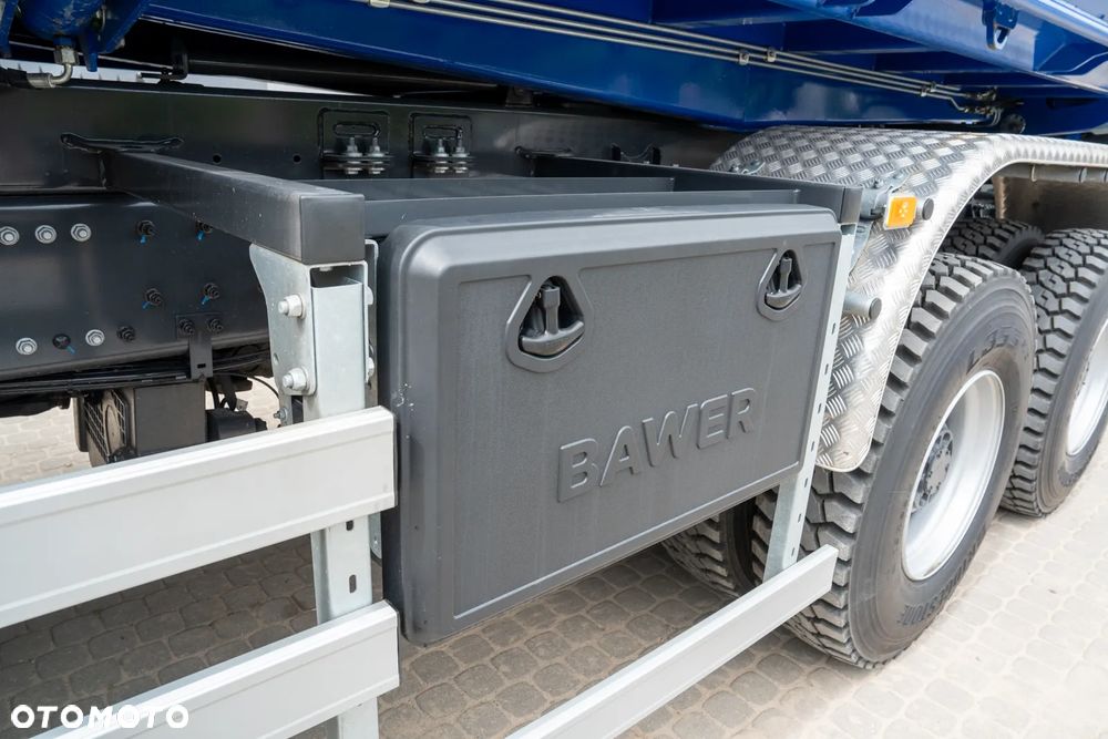 Renault K 440 6X6 - 20