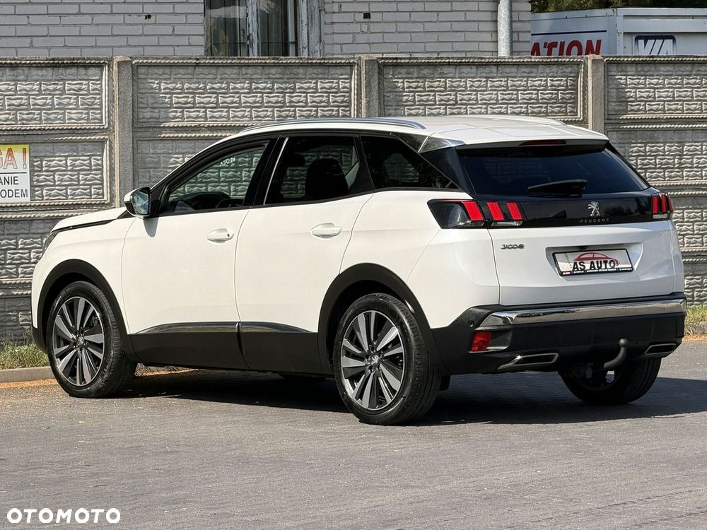 Peugeot 3008 1.5 BlueHDi Allure Pack S&S - 32