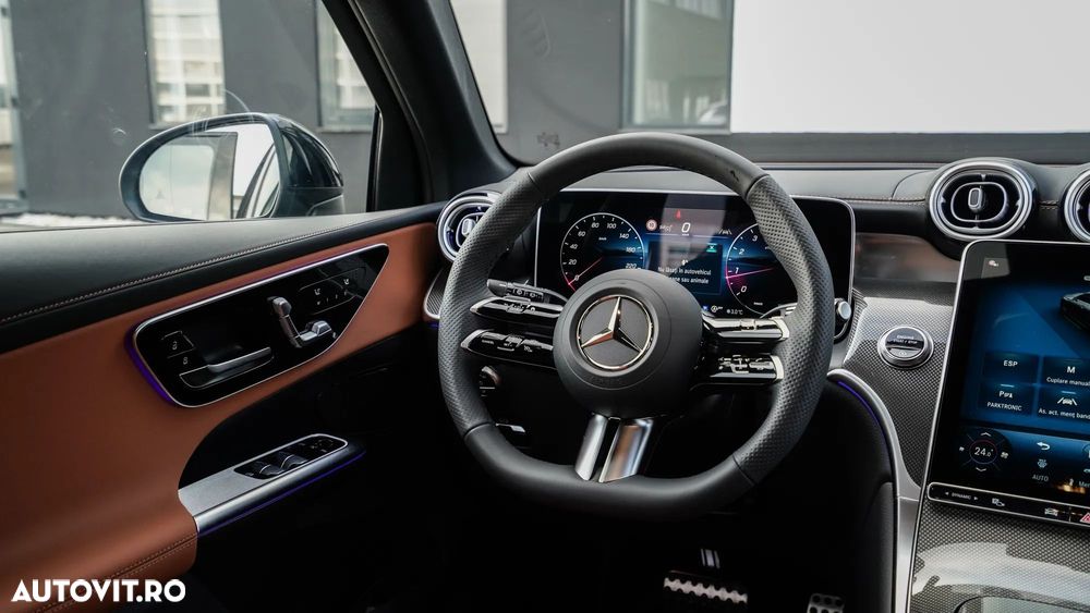 Mercedes-Benz GLC - 27