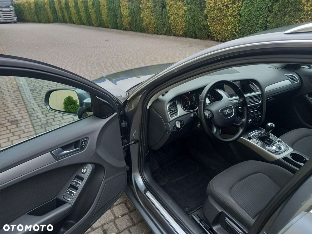 Audi A4 Avant - 29