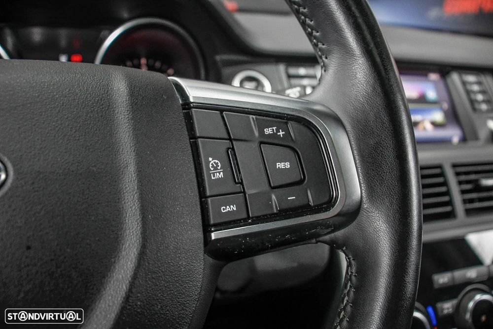 Land Rover Discovery Sport 2.0 eD4 SE - 37