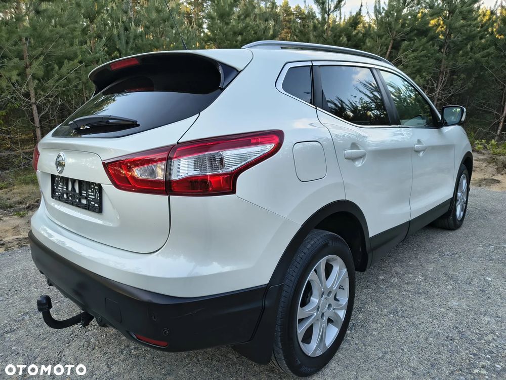 Nissan Qashqai 1.6 DIG-T N-Connecta - 8