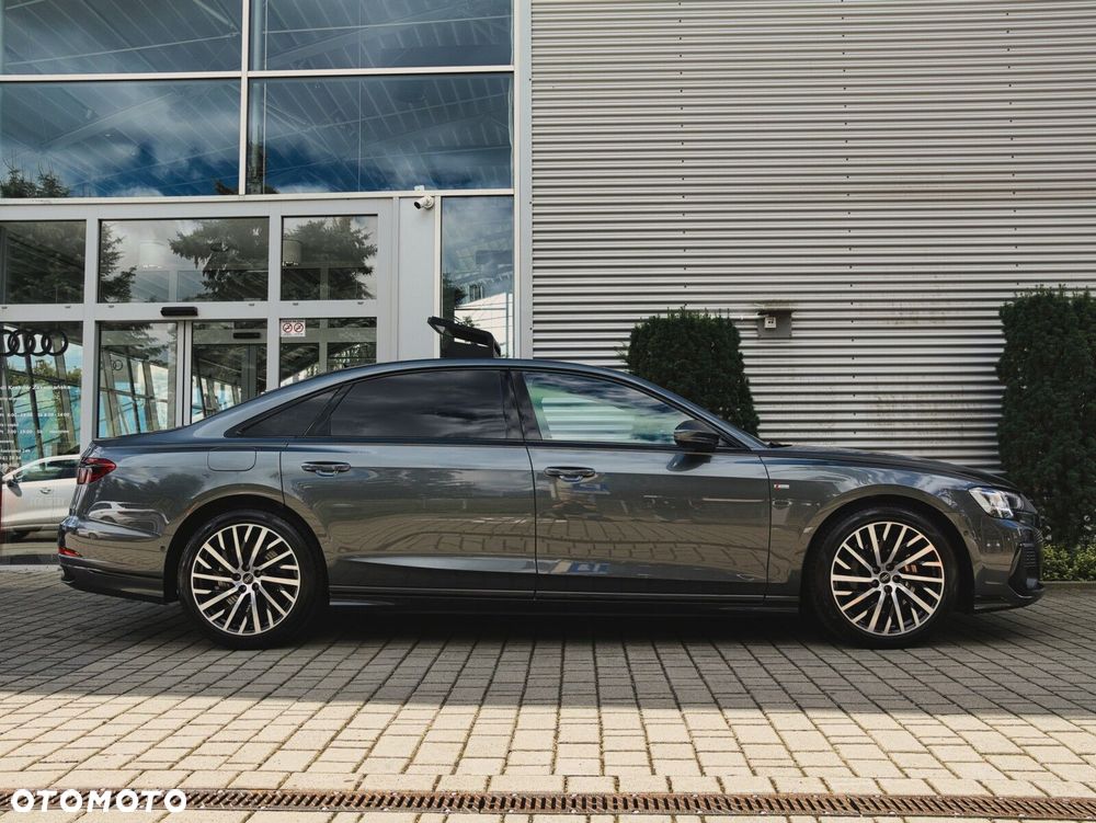 Audi A8 - 15
