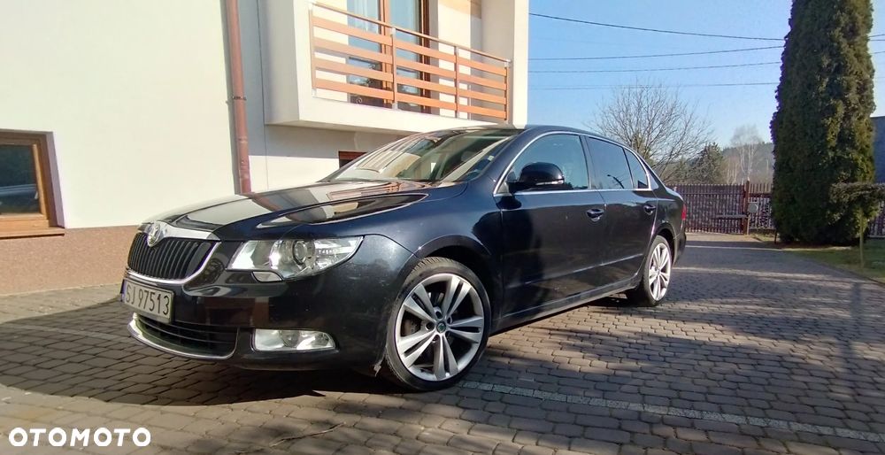 Skoda Superb 2.0 TDI 4x4 Ambition - 1