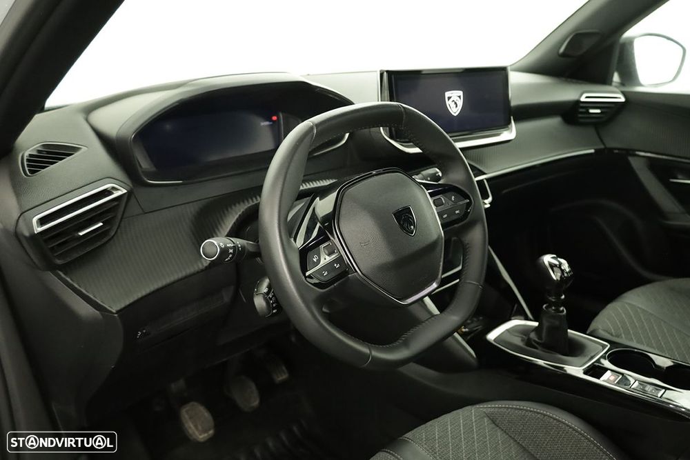 Peugeot 2008 1.2 PureTech Allure - 7