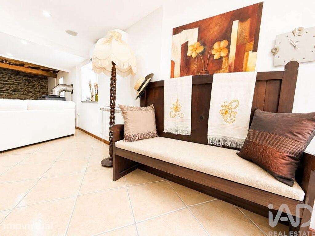Casa / Villa em Amendoeira - Grande imagem: 3/31