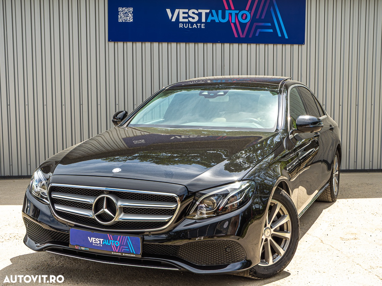 Mercedes-Benz E 220 d 9G-TRONIC Exclusive - 2