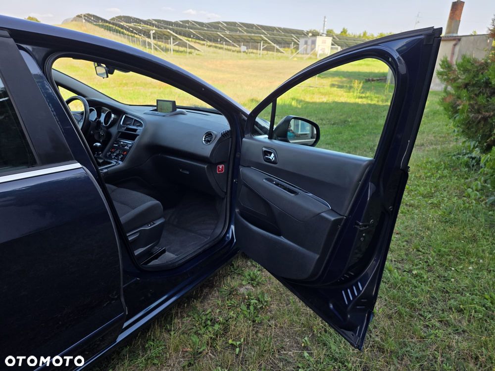 Peugeot 5008 1.6 BlueHDi Active 7os - 16