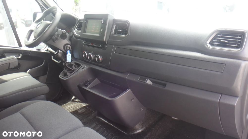 Renault Master - 11