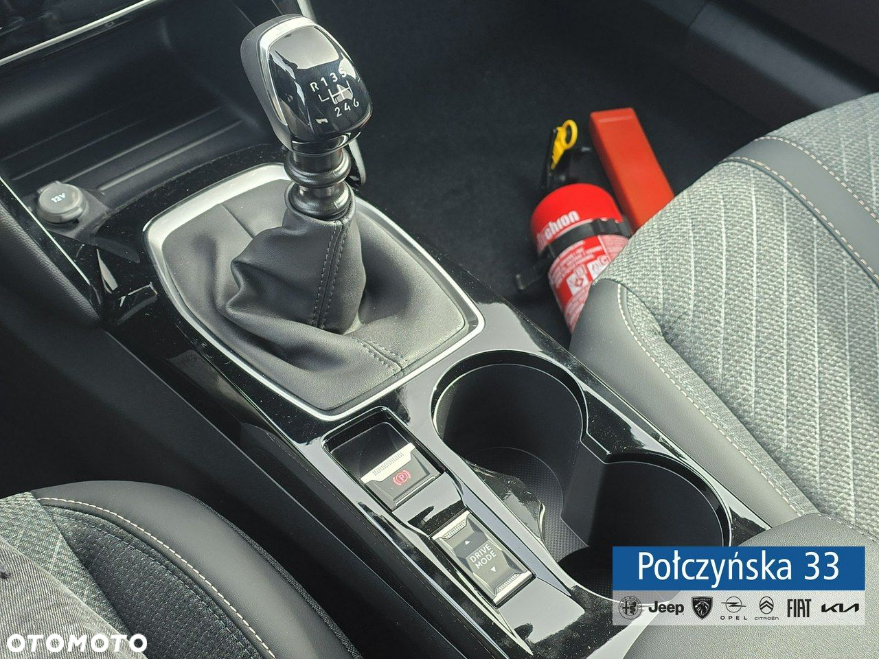 Peugeot 2008 - 30