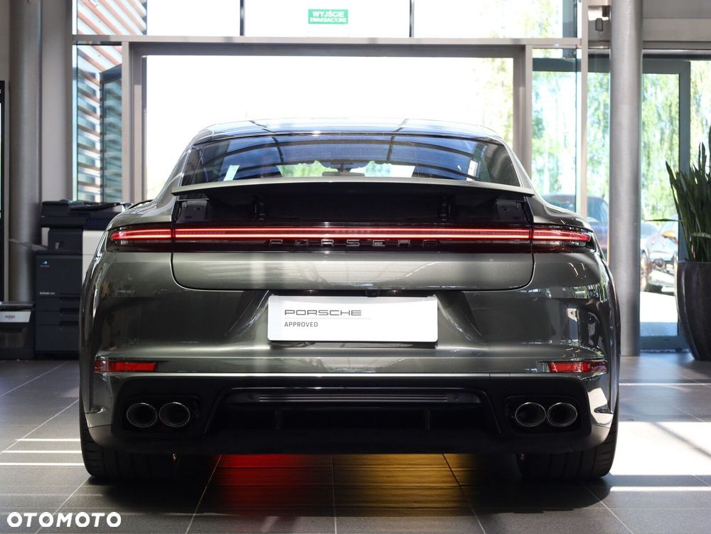 Porsche Panamera - 10