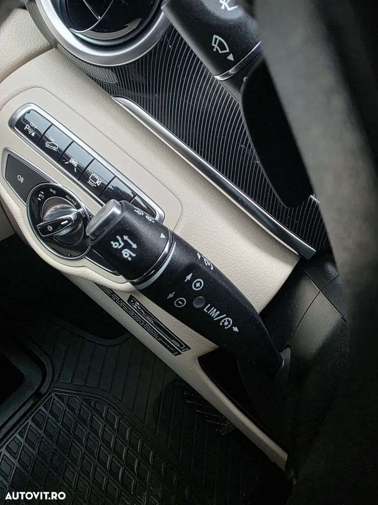 Mercedes-Benz V 250 (BlueTEC) d kompakt 7G-TRONIC - 25