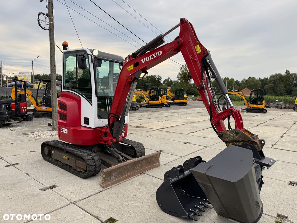 Volvo ECR25D - 6