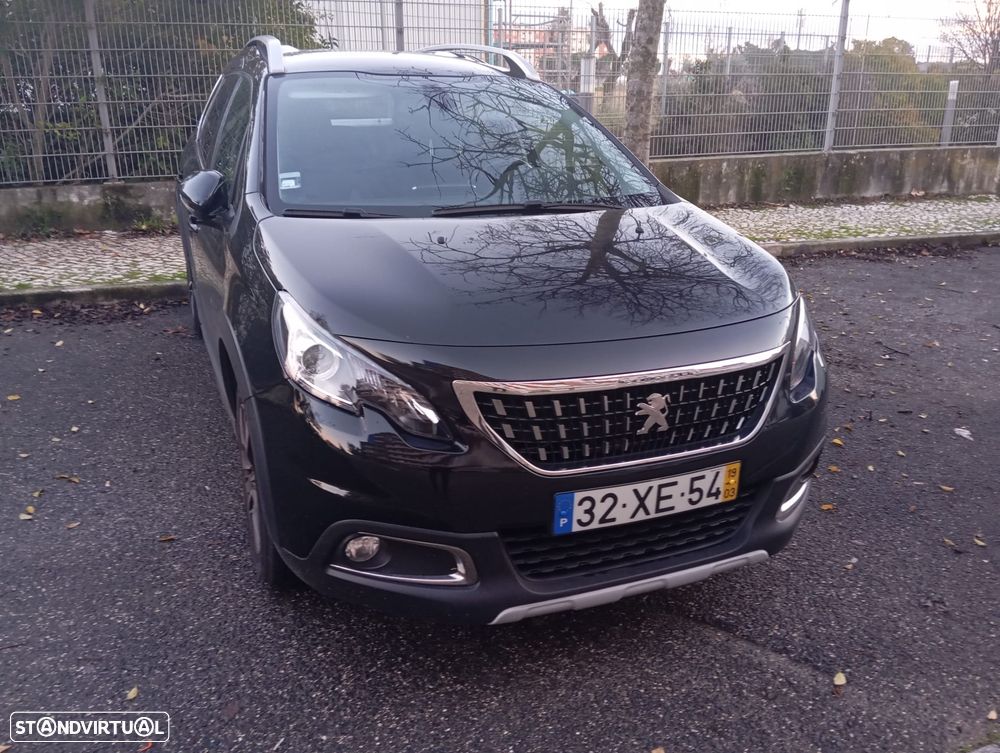 Peugeot 2008 1.2 PureTech Allure - 1
