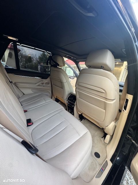 BMW X5 M M50d - 8