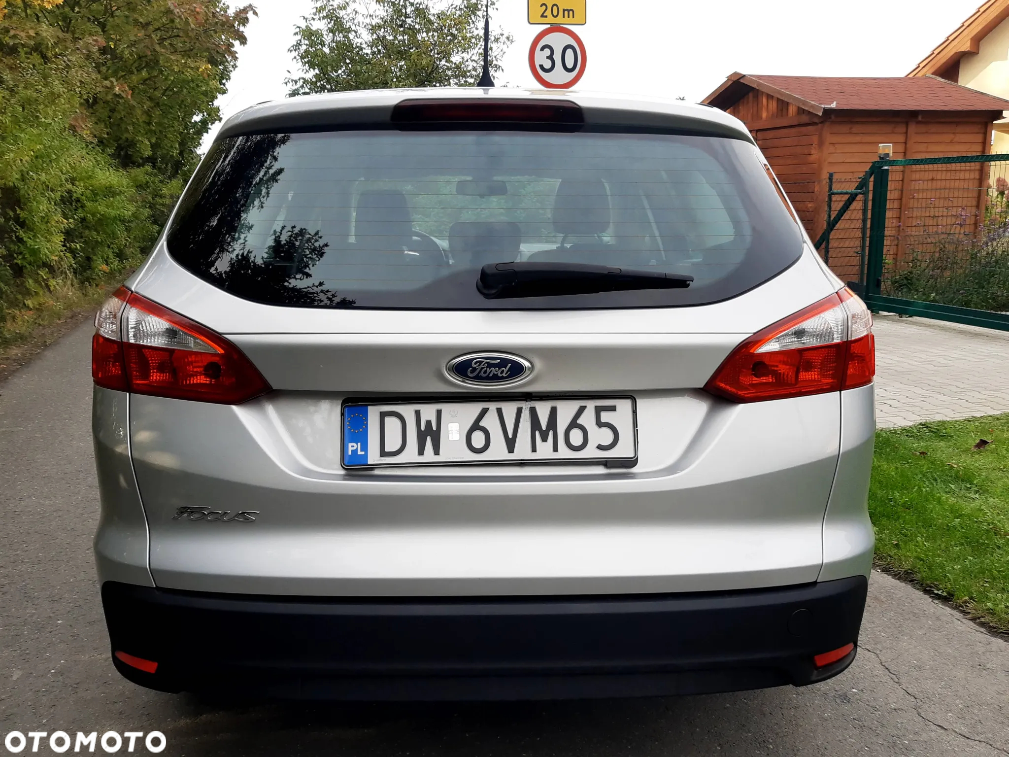 Ford Focus Turnier 1.0 EcoBoost Start-Stopp-System TREND - 4