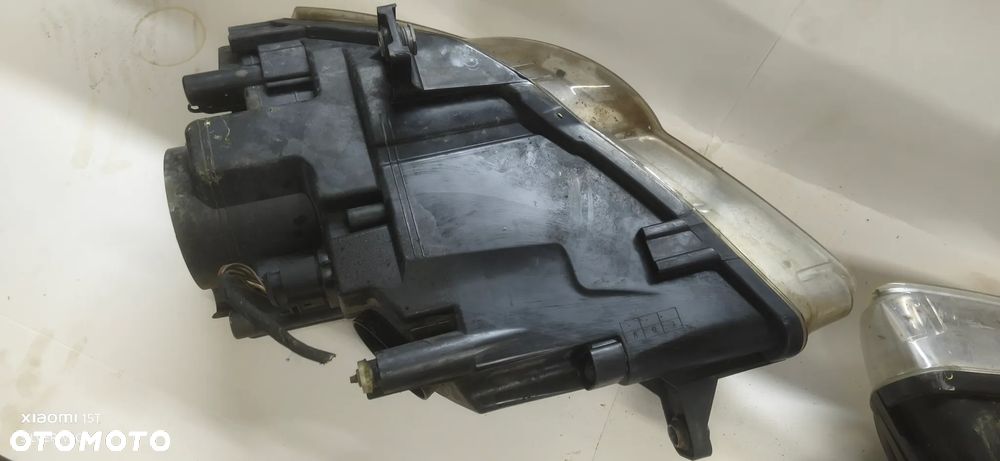 Lampy przednie VW Passat b6 lewa prawa komplet wszystkie części L041 - 8