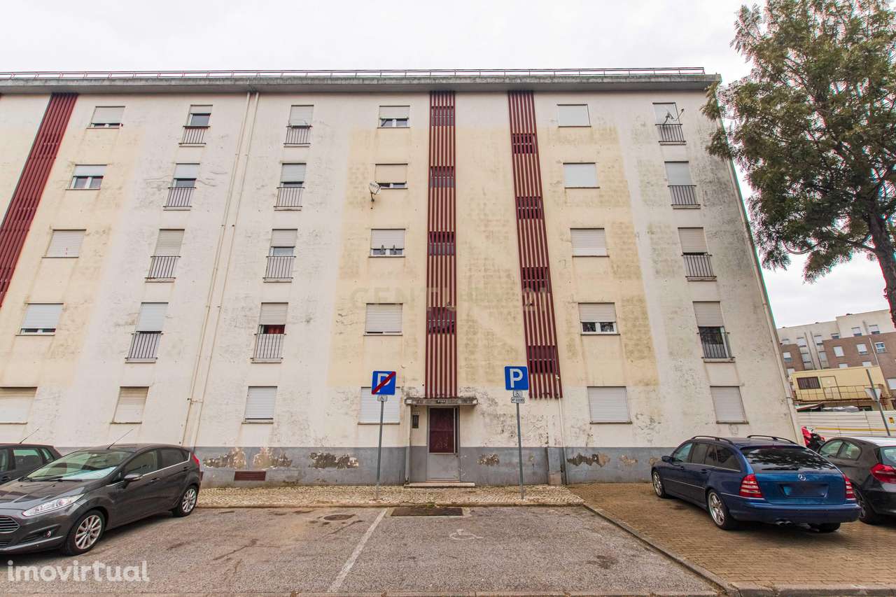 Apartamento T3 ( Bairro da Boavista/ Benfica ) - Grande imagem: 2/20