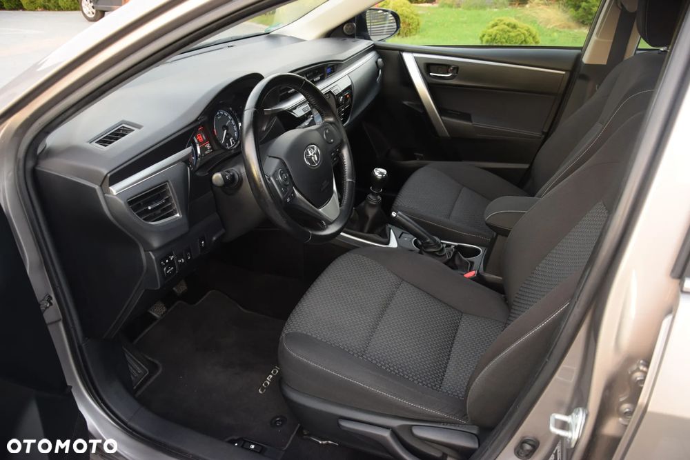 Toyota Corolla 1.6 Valvematic Life Plus - 3
