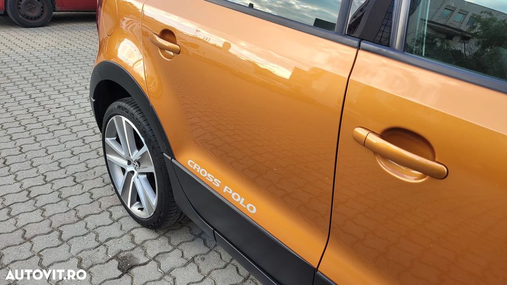 Volkswagen Polo 1.2 TSI (Blue Motion Technology) Cross - 13