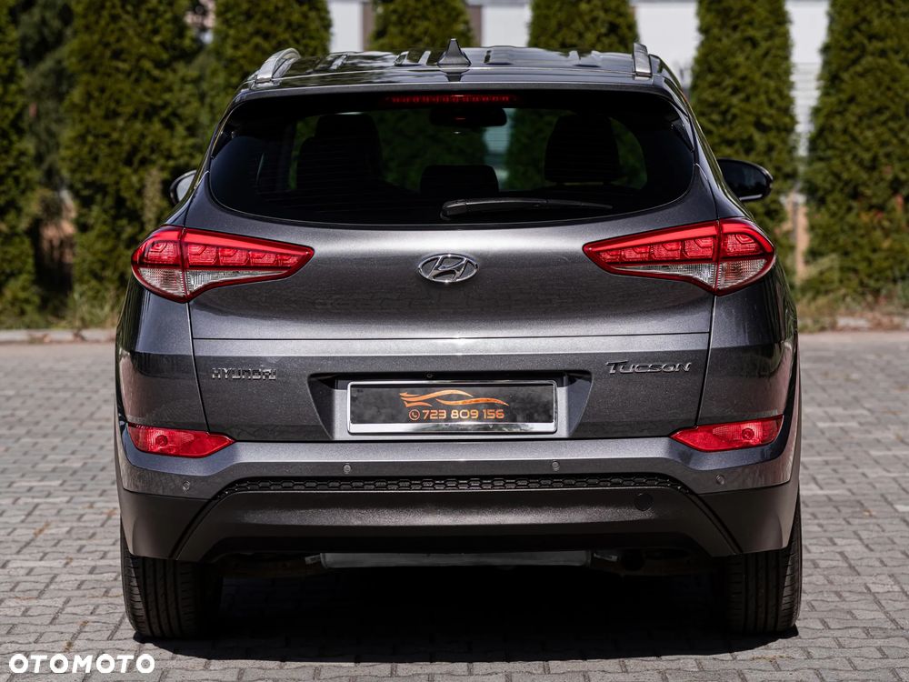 Hyundai Tucson 1.6 GDi 2WD Select - 24