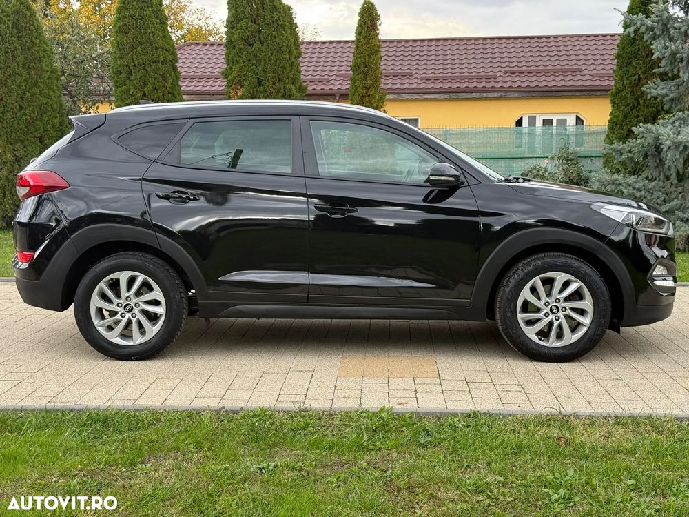 Hyundai Tucson blue 1.7 CRDi 2WD DCT Premium - 21