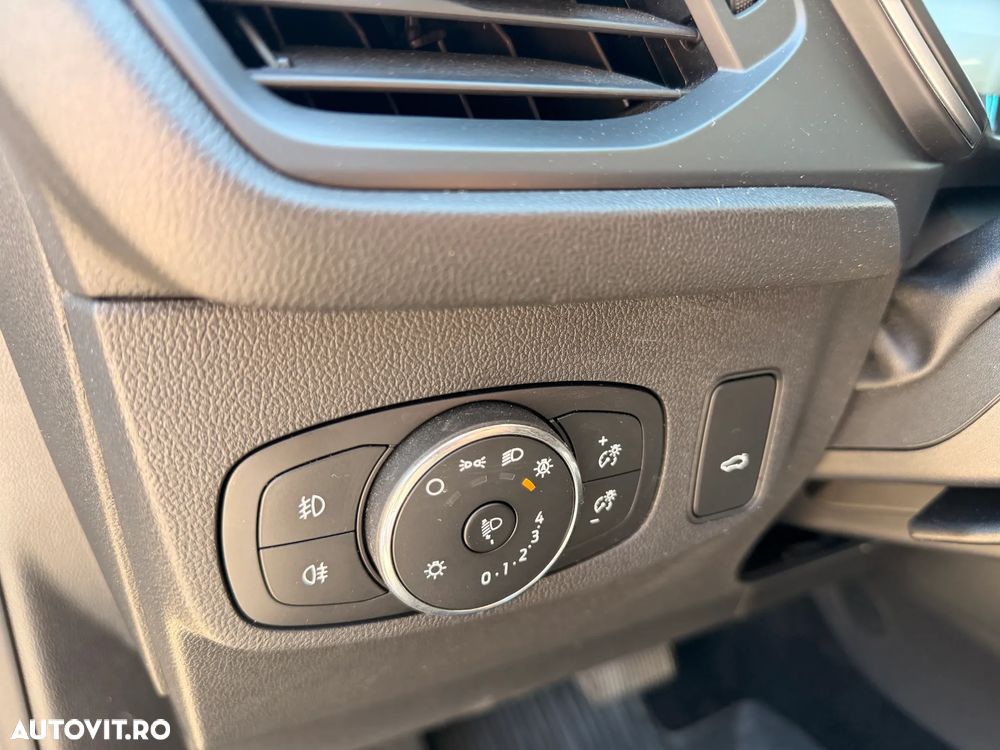 Ford Focus 1.5 EcoBlue Connected - 11