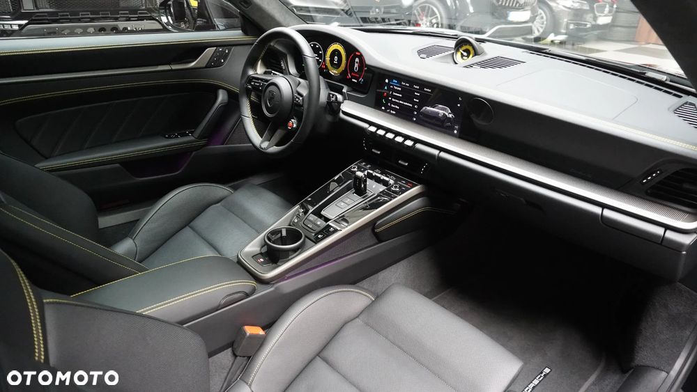 Porsche 911 Turbo S - 7