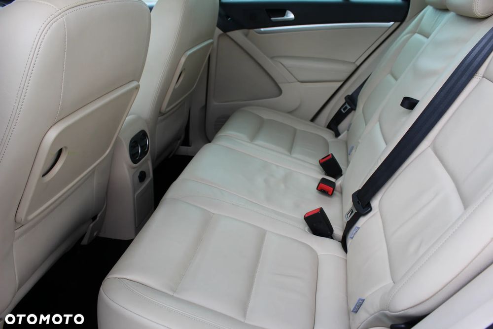 Volkswagen Tiguan 2.0 TDI DPF BlueMotion Technology Team - 11